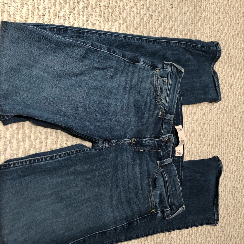Hollister Jean